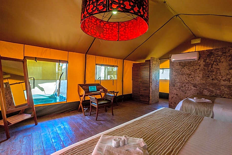Serenity Authentic Glamping Tulum