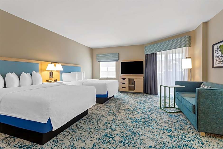 Hampton Inn By Hilton & Suites St. Petersburg/Downtown