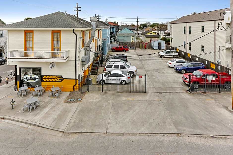 Freret Apartments near Streetcar & Tulane