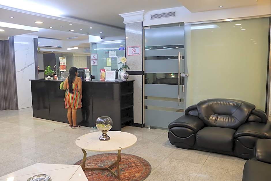 Grand International Hotel