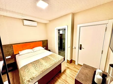 Budget Double Room