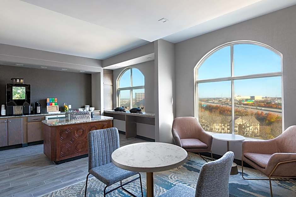 Sheraton Suites Columbus Worthington