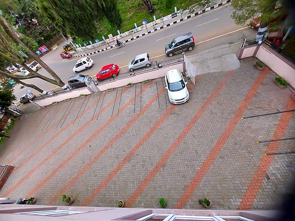 Hotel Astoria Residency