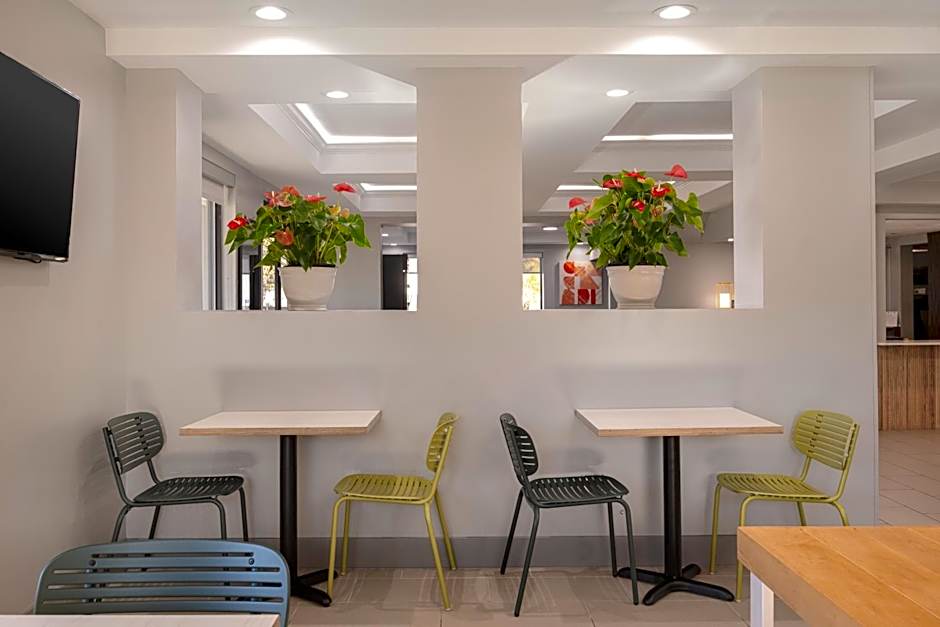 Spark by Hilton Fishkill