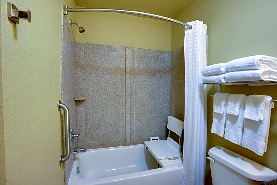Candlewood Suites Richmond Airport Hotel By IHG