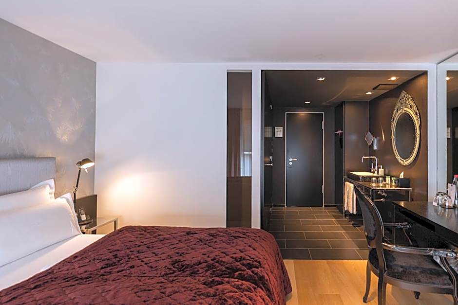 La Mansion Vi Vadi Hotel