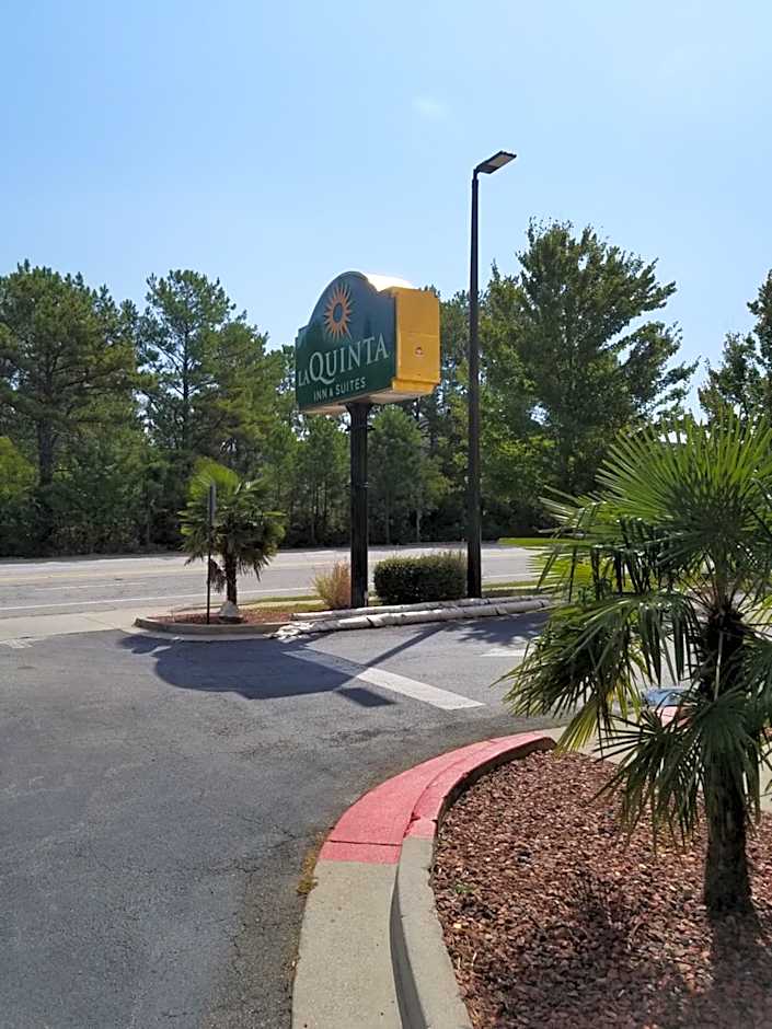 La Quinta Inn & Suites by Wyndham Union City