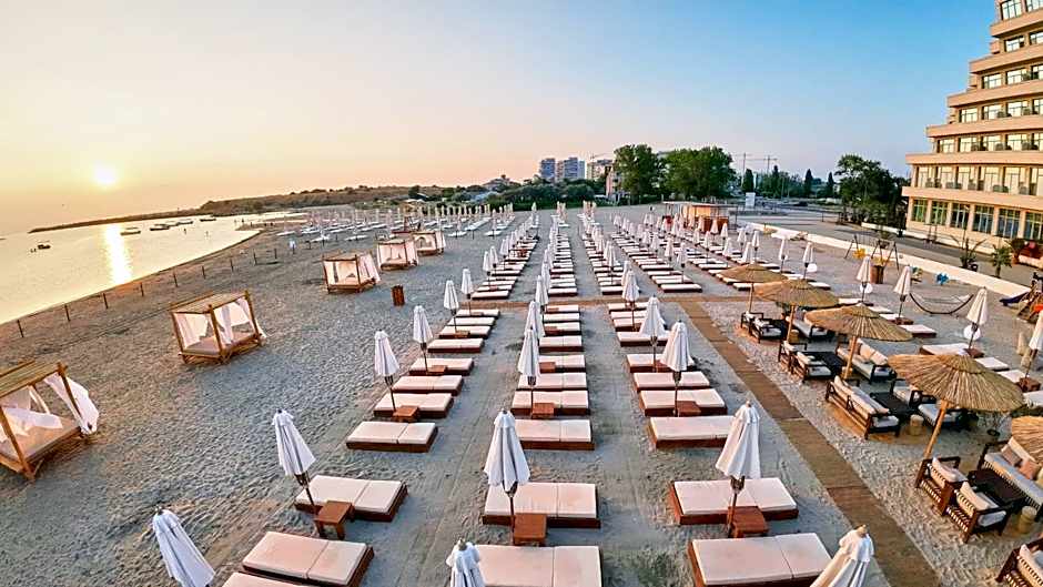 Hotel Malibu