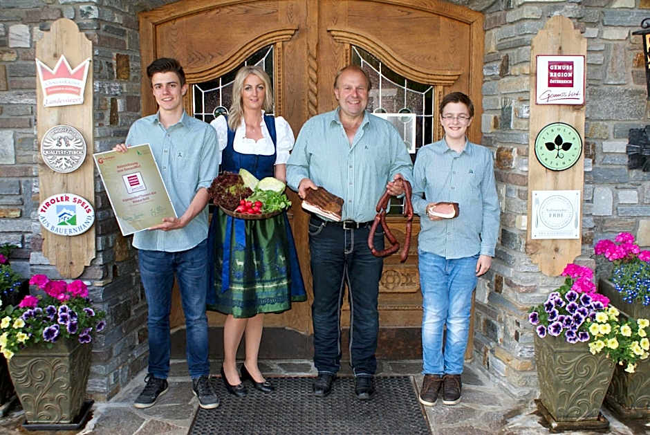 Gasthof Tannen - Alm