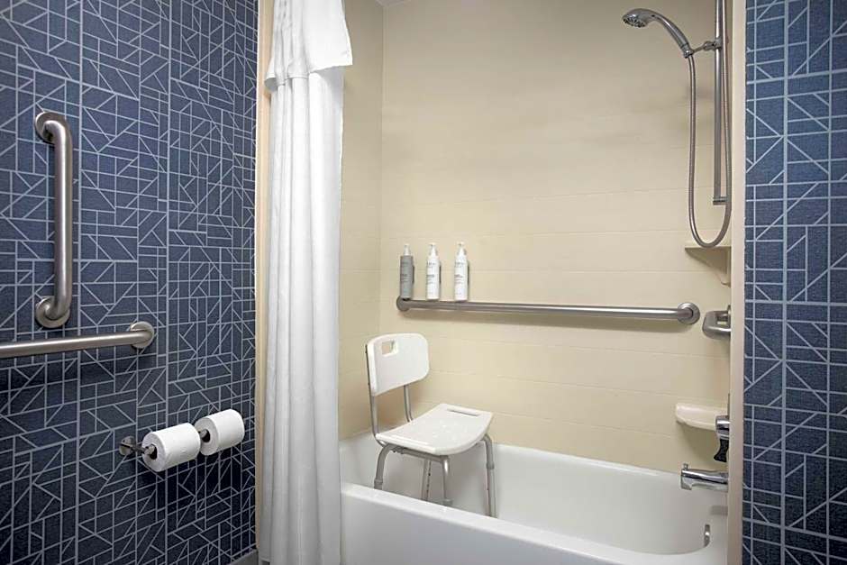 Homewood Suites By Hilton Alexandria