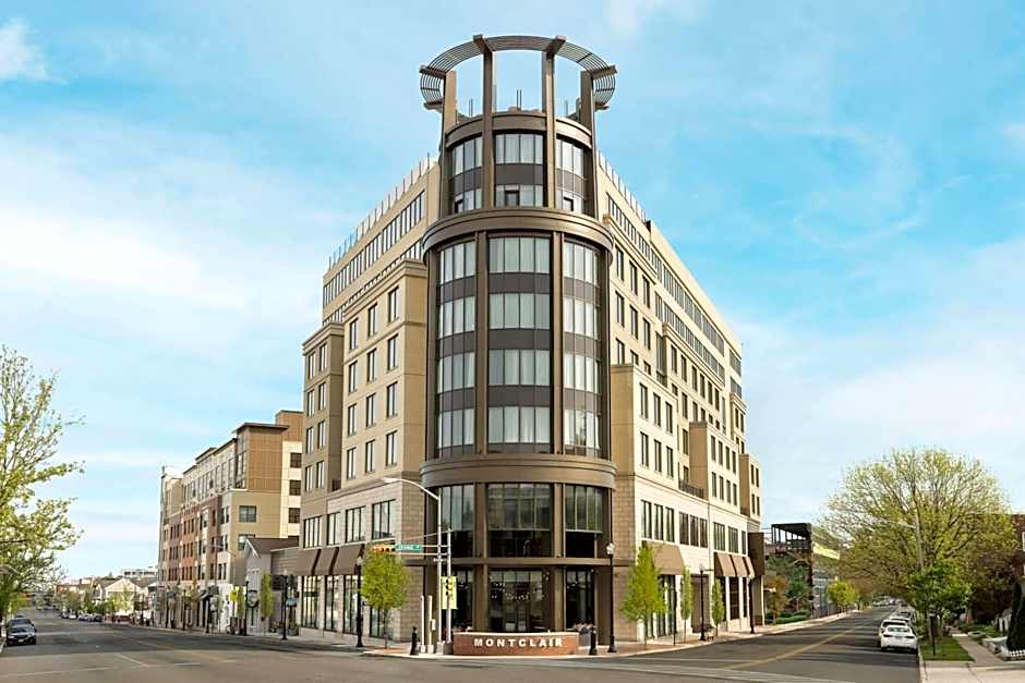 THE MC, AUTOGRAPH COLLECTION