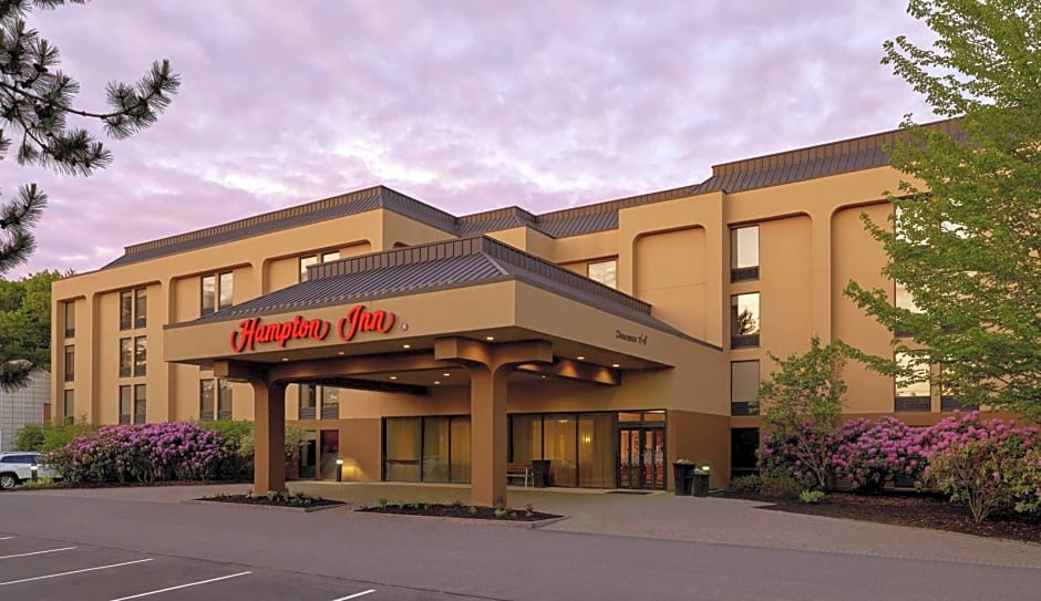 Hampton Inn By Hilton Portland-Airport