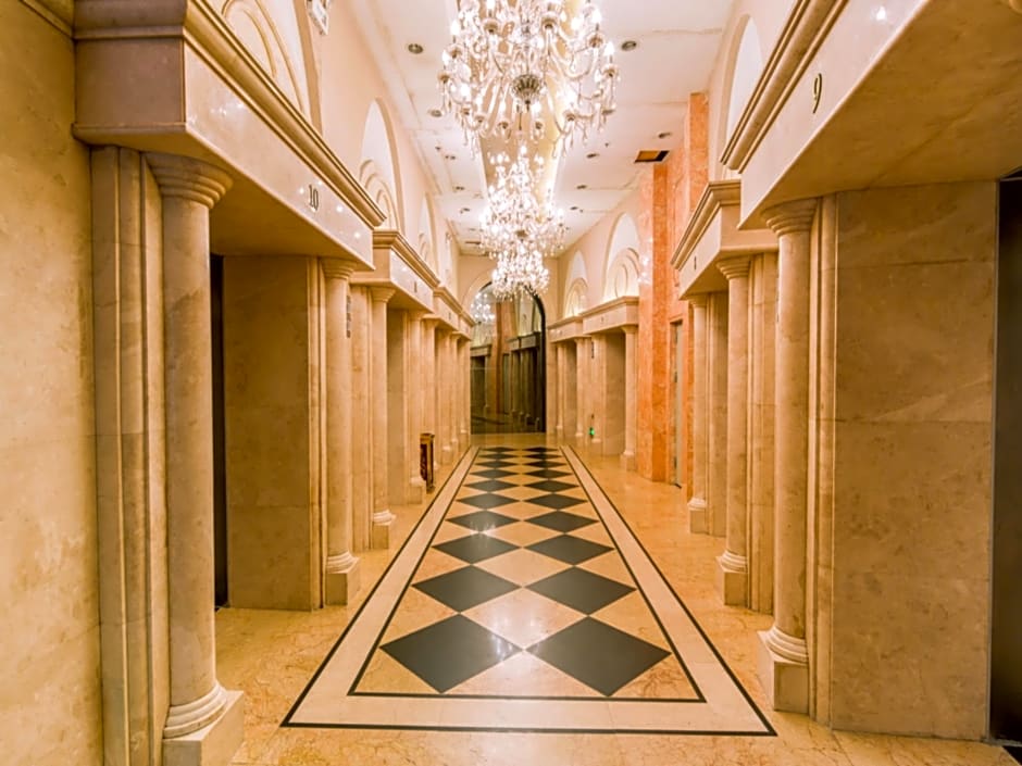 Grand Eastern International Apartment