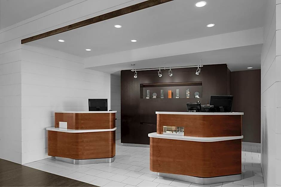 Courtyard by Marriott Charleston Summerville