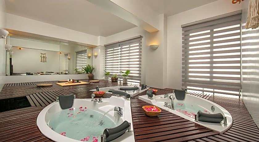 The Tray Hotel Hai Phong