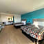 Palm Inn - Newly Renovated Rooms