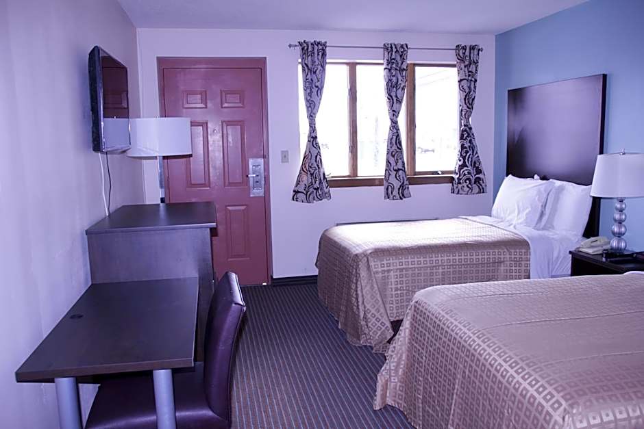 Sterling Inn near IAG Airport