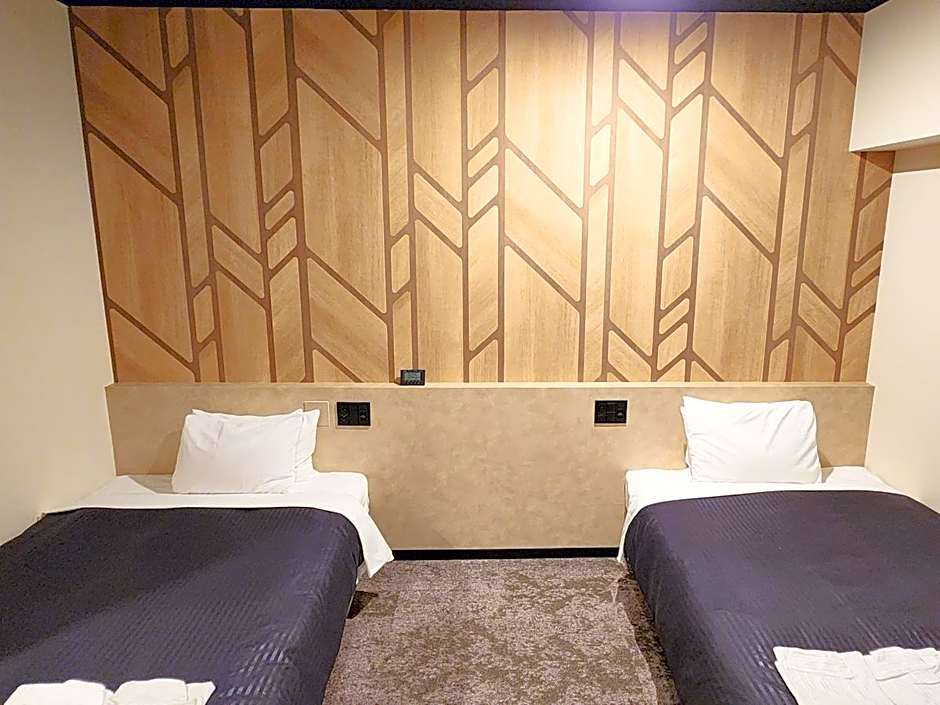 Hotel Livemax Yokohama Tsurumi