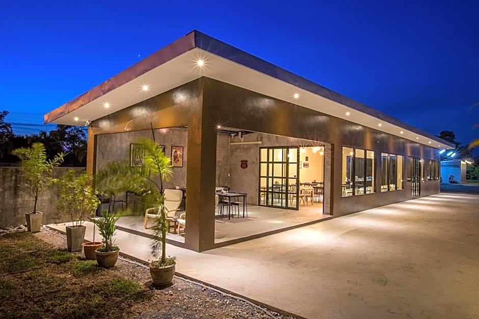 Siritrang Boutique Hotel