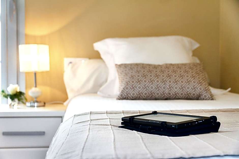 Feelathome Poblenou Beach Apartments