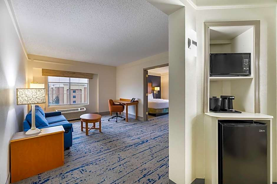 La Quinta Inn & Suites by Wyndham Albuquerque West
