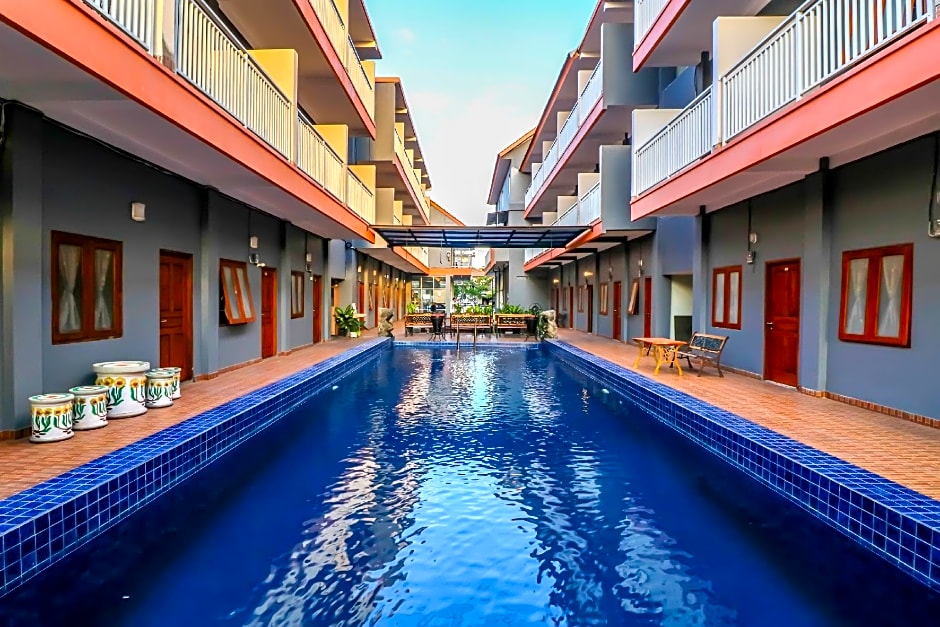 OYO 1670 Likko Inn – Denpasar, CO