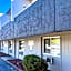Econo Lodge Motel Village