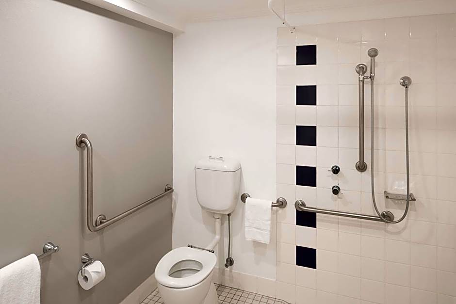 Mercure Brisbane Garden City