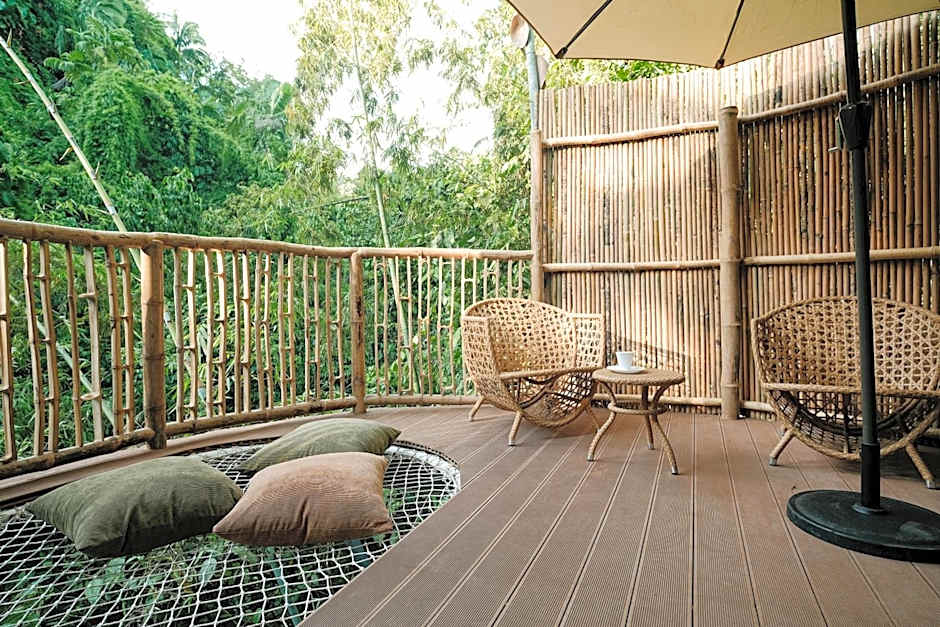 Treehouse de Valentine