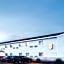 Super 8 by Wyndham Phillips