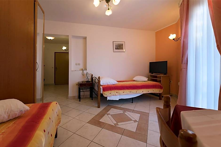Hotel Aurora