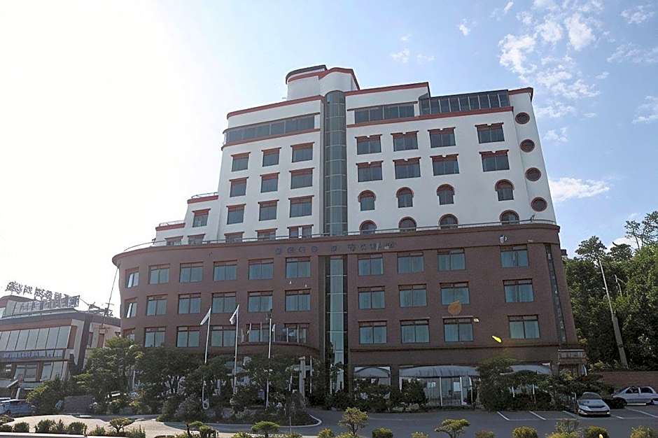 Benikea Hotel Mountain & Ocean Daepohang