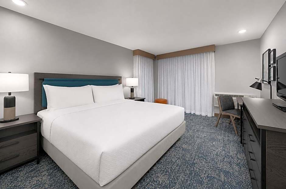 Seacliff Inn Aptos, Tapestry Collection by Hilton