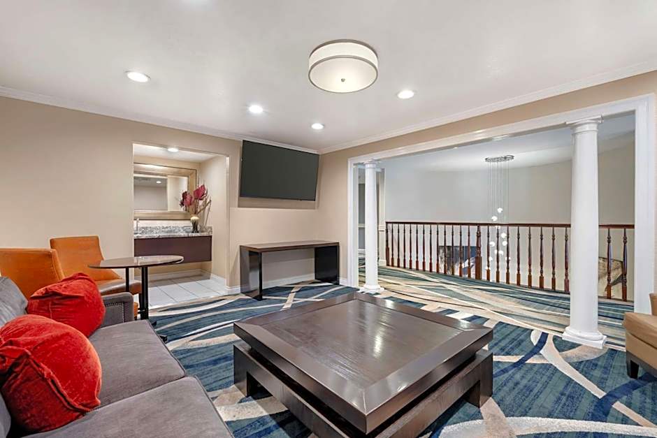 Best Western Plus Newport Mesa Inn