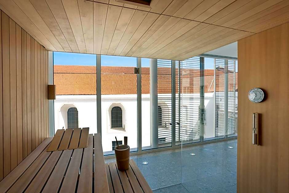 Vignette Collection Convent Square Lisbon By IHG