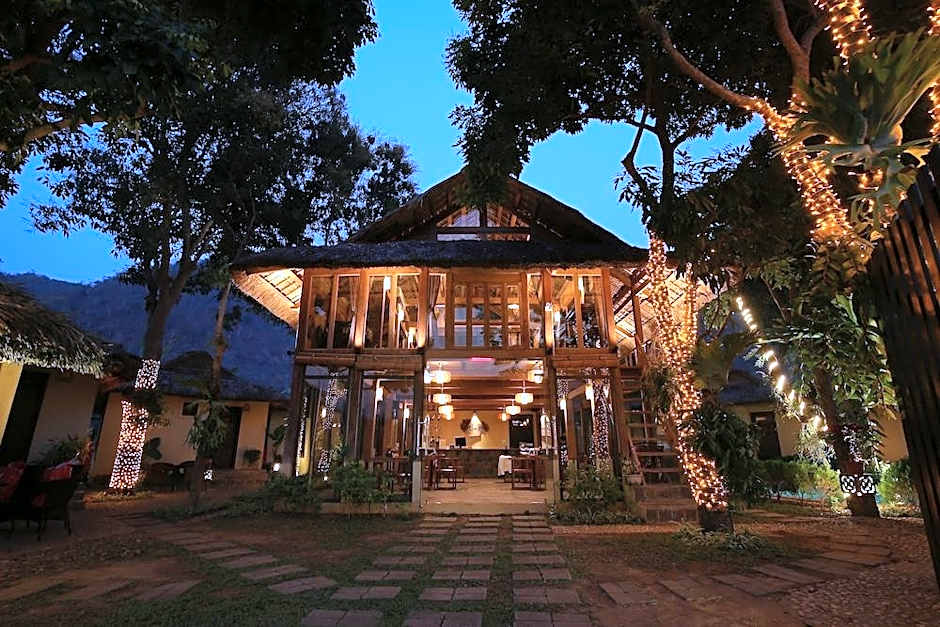 Mai Chau Villas