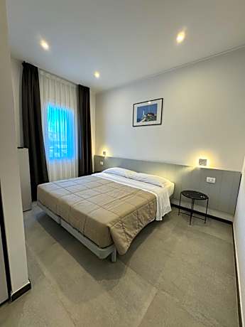 One-Bedroom Standard Apartment
