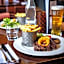 The Crown & Thistle, Abingdon, Oxfordshire - Acorn Pubs