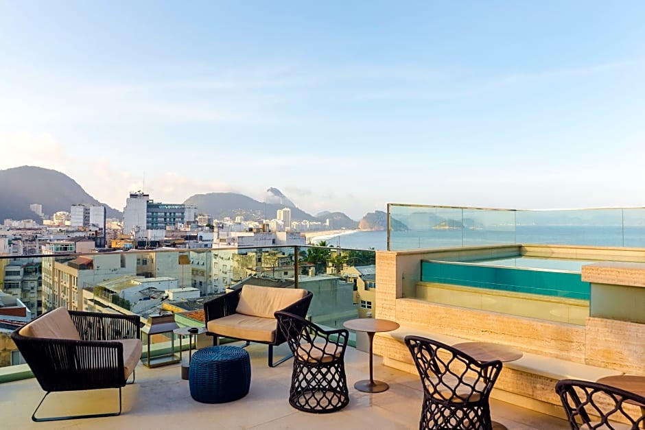 Ritz Copacabana Hotel