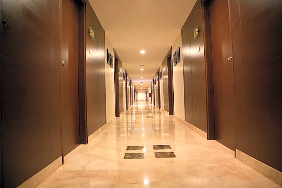 Grand Gardenia Hotel