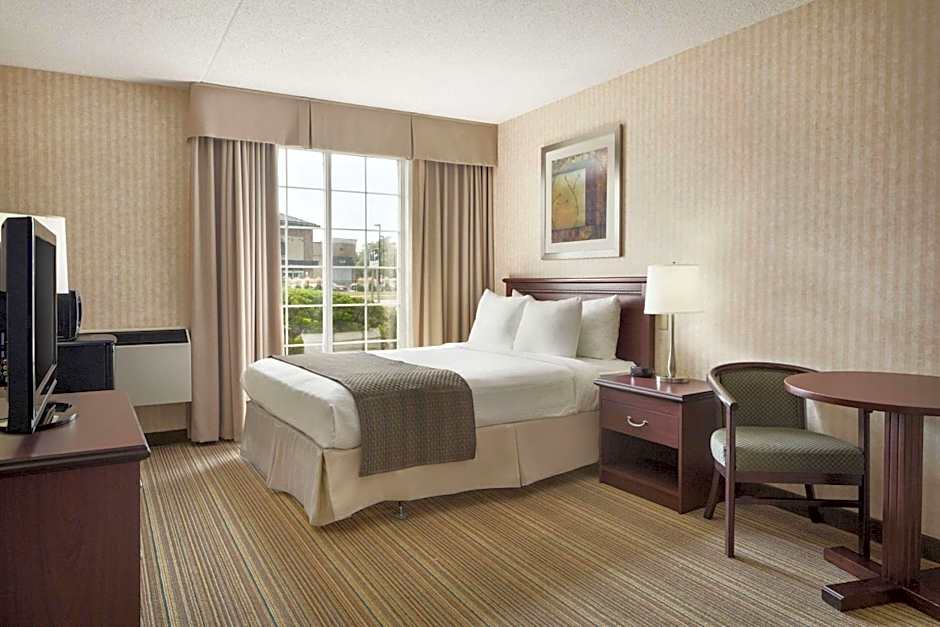 Days Inn by Wyndham Brantford
