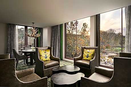 The Mill Suite, 1 Bedroom Hospitality Suite, 1 King, Falls View, Balcony