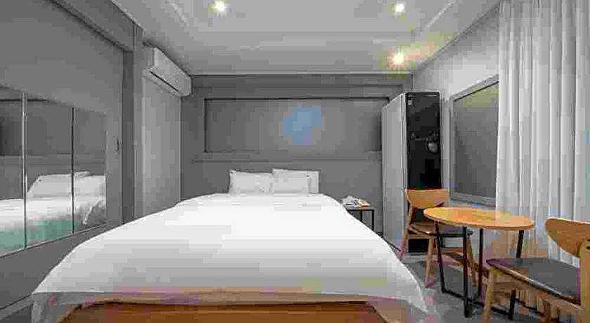 CURVE HOTEL IKSAN