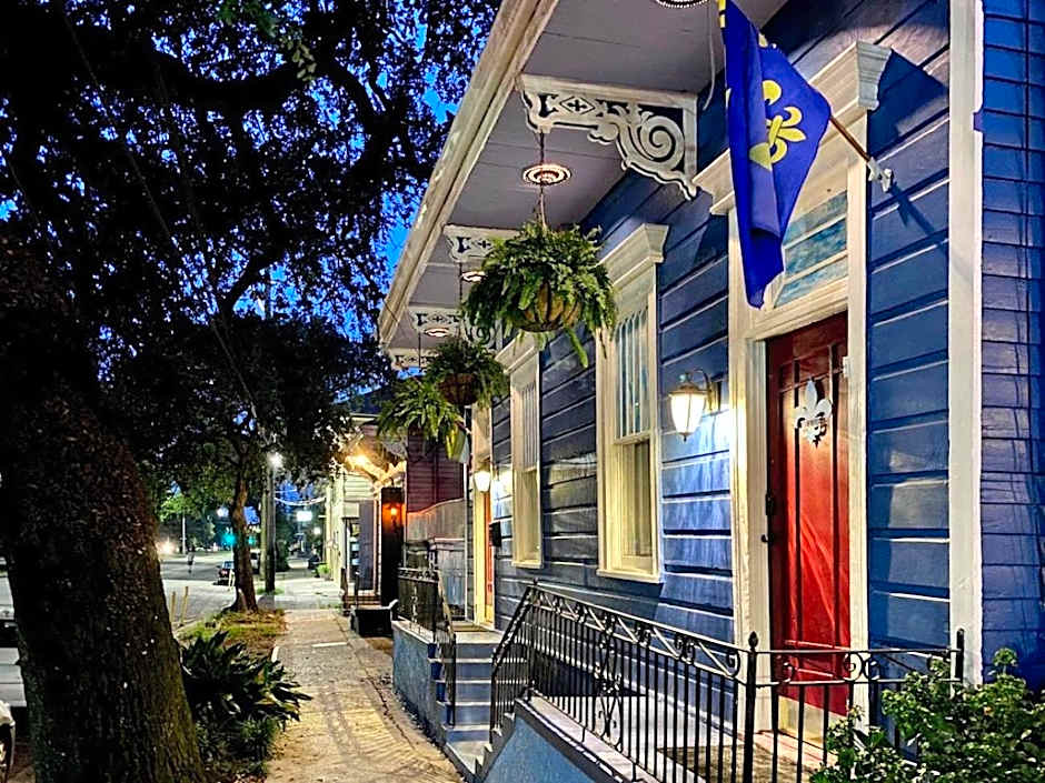 The Blue60 Marigny Inn