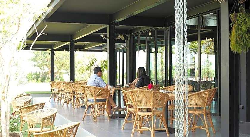 Navela Hotel & Convention