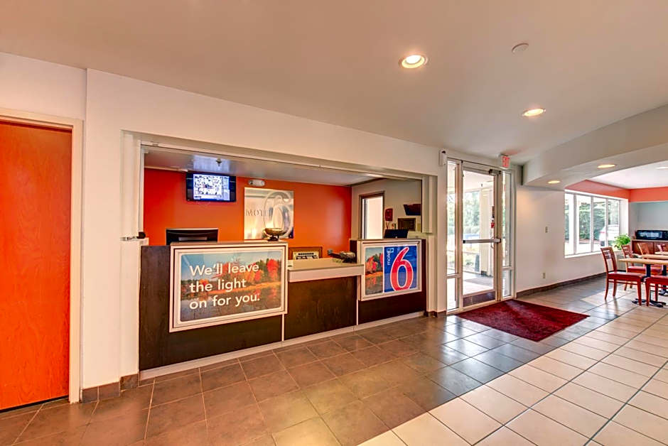 Motel 6 Virginia Beach