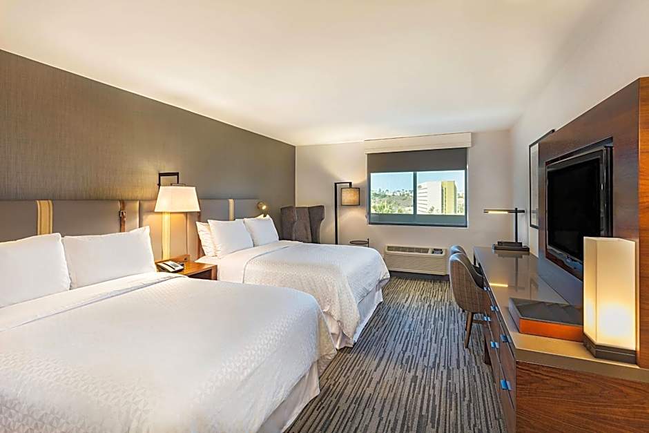 Four Points by Sheraton Los Angeles Westside