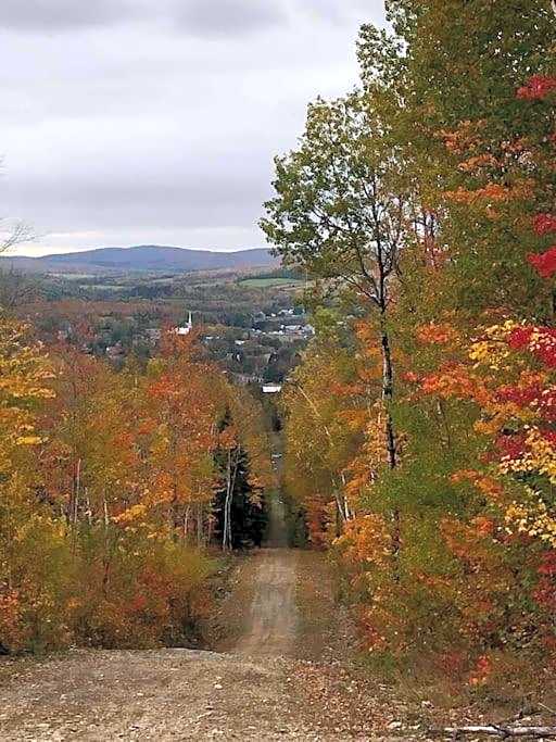 Le Monk ,chalet, motoneige, quad ,nature, randonné pédestre