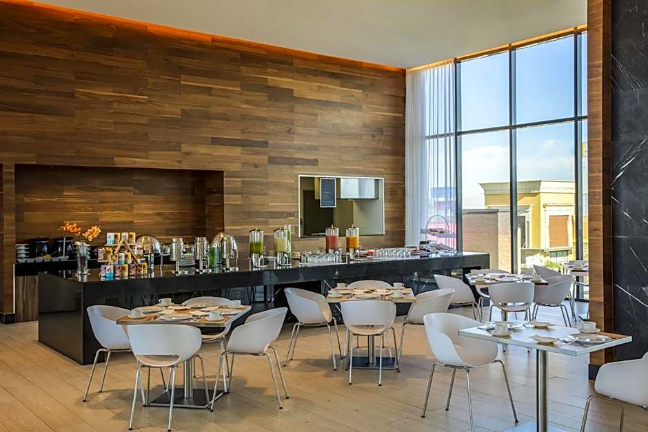 Fiesta Inn Aguascalientes Patio