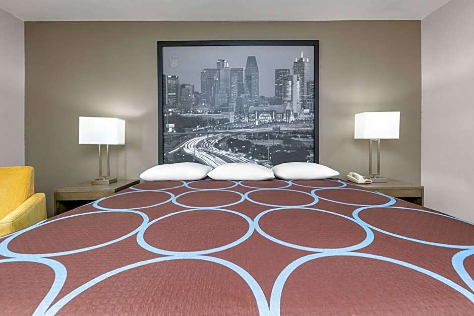 Super 8 by Wyndham Waxahachie TX